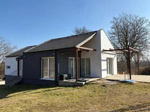 Eladó Ház 2162 Őrbottyán , Őrbottyán