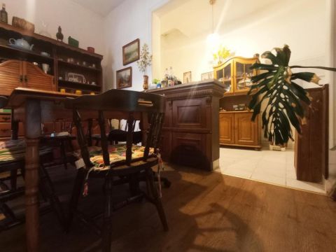 Eladó Ház 5600 Békéscsaba , 5600 Békéscsaba, Belváros közeli