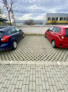 Eladó Parkoló 1184 Budapest 18. kerület , Reviczky-Liget lakóparkban, felszíni beálló E11