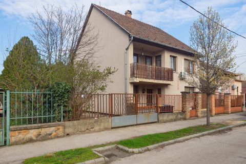 Eladó Ház 1181 Budapest 18. kerület 