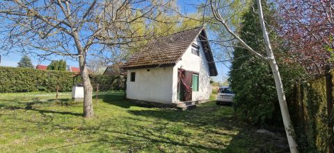 Eladó Ház 8646 Balatonfenyves Kétgenerációs nyaraló