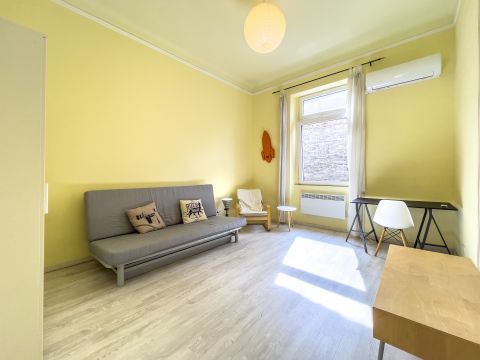 Eladó Lakás 1086 Budapest 8. kerület 