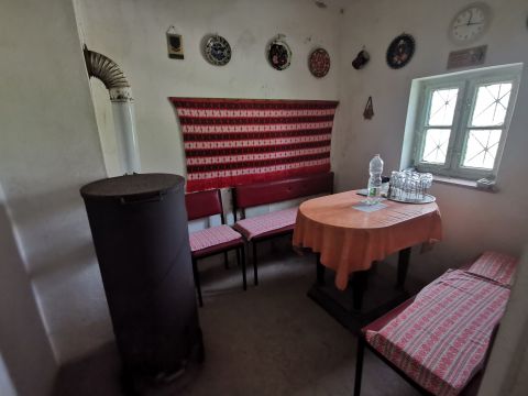 Eladó Ház 2541 Lábatlan  