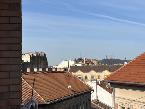 Eladó Lakás 1086 Budapest 8. kerület Egyetemek szomszédságában duplaerkélyes újépítésű A504