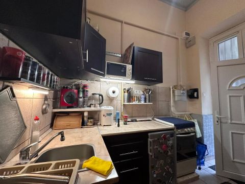 Eladó Lakás 1094 Budapest 9. kerület , 1094 Budapest 9, Boráros tér környékén