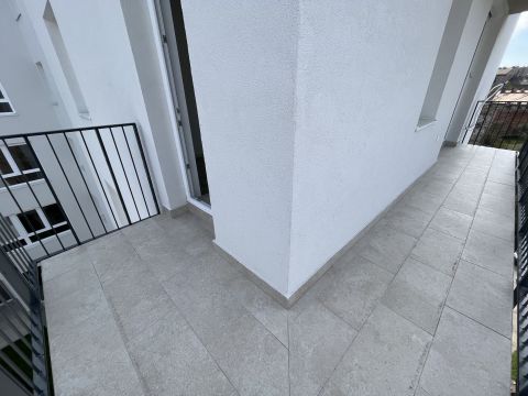 Eladó Lakás 1086 Budapest 8. kerület  Egyetemek szomszédságában sarokerkélyes újépítésű B407 