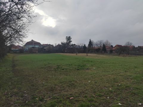 Eladó Telek 2173 Kartal 