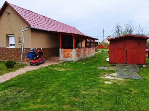 Eladó Ház 3294 Tarnaörs Jó elhelyezkedés