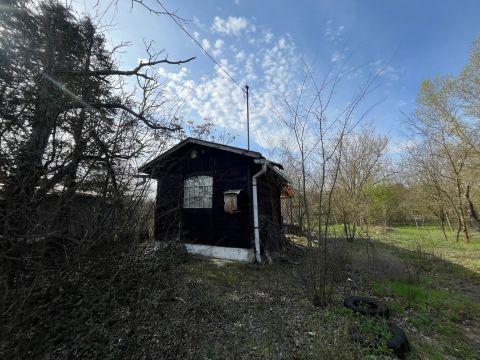 Eladó Telek 2252 Tóalmás 