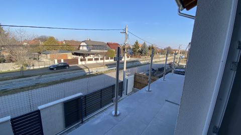 Eladó Lakás 2330 Dunaharaszti Bezerédi sportpark közelében, népszerű, csendes környéken