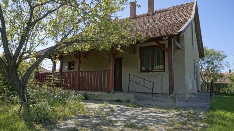 Eladó Ház 5241 Abádszalók 
