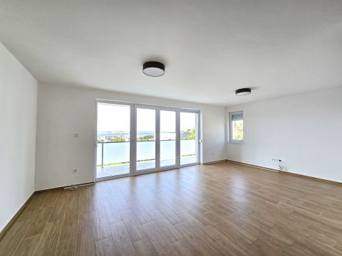 Kiadó Lakás 7624 Pécs Mecsekoldalon panorámás 2szoba+nappalis teraszos lakás