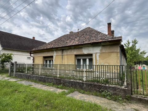 Eladó Ház 8553 Lovászpatona , Árpád utca