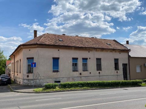 Eladó Lakás 7626 Pécs 