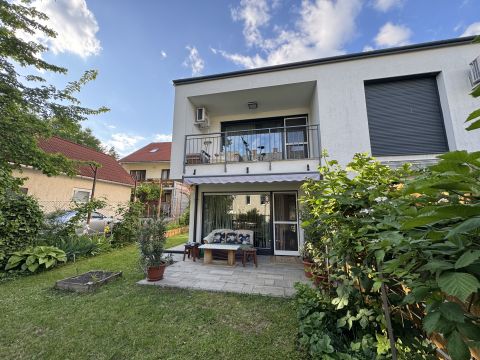 Eladó Lakás 8230 Balatonfüred P.Horváth Á. utca