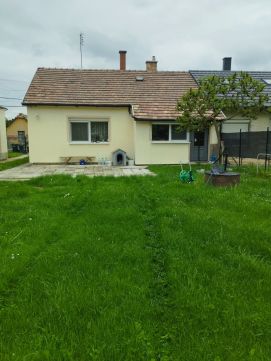 Eladó Ház 8056 Bakonycsernye 