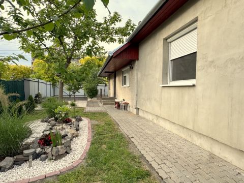 Eladó Ház 5630 Békés Szőlő utca környékén