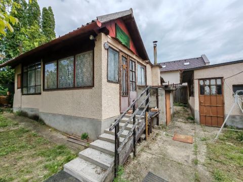 Eladó Ház 2072 Zsámbék , 2072 Zsámbék, Hegyoldal