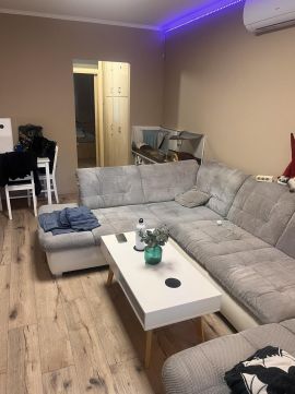 Eladó Lakás 8200 Veszprém 