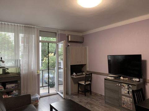 Eladó Lakás 1151 Budapest 15. kerület 