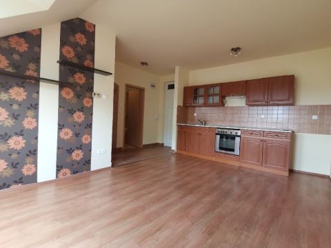 Kiadó Lakás 4400 Nyíregyháza 