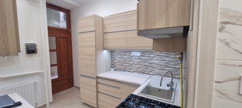 Eladó Lakás 1076 Budapest 7. kerület 