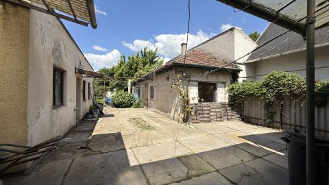 Eladó Ház 1183 Budapest 18. kerület , Családi ház üzlethelyiséggel a 18. kerületben