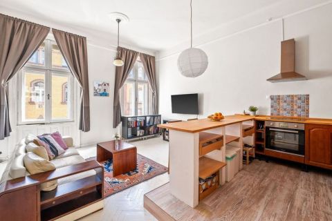 Eladó Lakás 1077 Budapest 7. kerület 