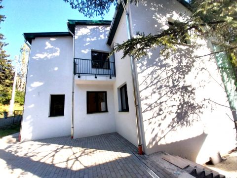 Eladó Ház 3232 Gyöngyös , Mátrafüreden, Arar hotel közelében felújított családi ház 