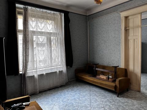 Eladó Lakás 1123 Budapest 12. kerület Déli pályaudvar mellett