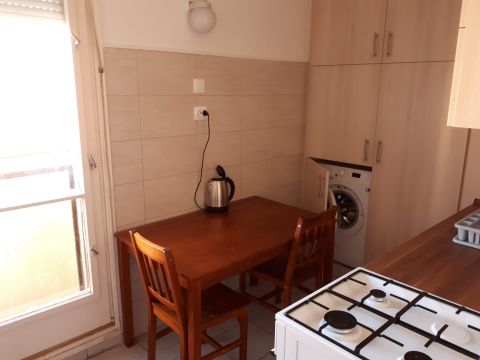 Eladó Lakás 7624 Pécs 