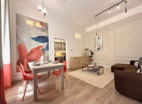 Eladó Lakás 1064 Budapest 6. kerület , Gyönyörűen felújított lakás a Nyugati környékén