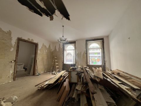 Eladó Lakás 1091 Budapest 9. kerület 