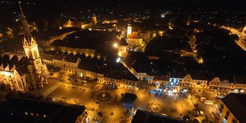Eladó Lakás 9730 Kőszeg , tágas lakás eladó a Fő térnél ...