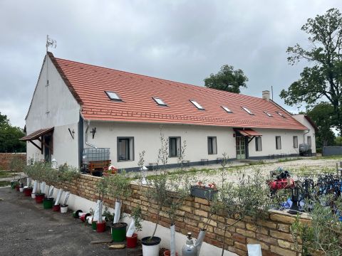 Eladó Vendéglátás 8311 Nemesvita , Balaton felvidék