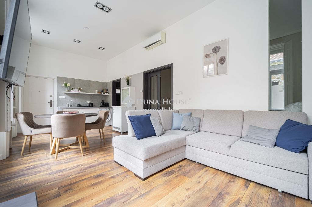 1061 Budapest 6. kerület — 1/23