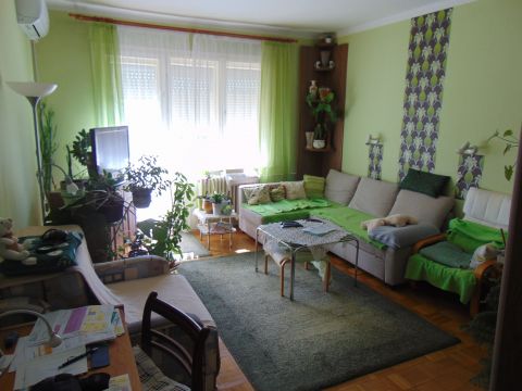Eladó Lakás 7300 Komló 
