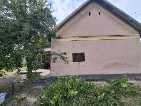 Eladó Ház 2254 Szentmártonkáta Nincs utca