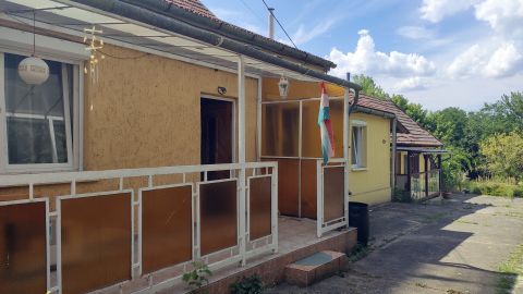 Eladó Ház 2119 Pécel 