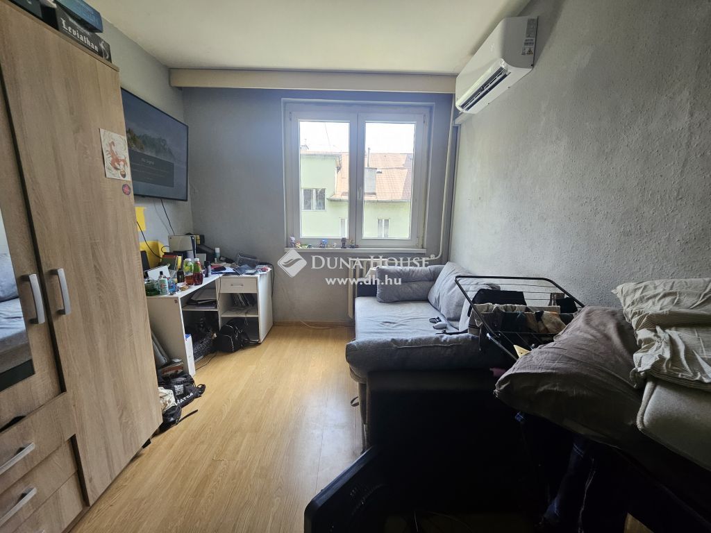 1132 Budapest 13. kerület — 1/4