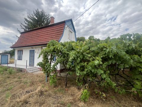 Eladó Ház 2730 Albertirsa Feketerész