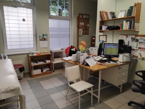Eladó Üzlethelyiség 7632 Pécs , Pécs Berek utcai Spar közelében