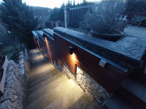 Eladó Ház 2000 Szentendre , Panorámás ház Boldogtanyán