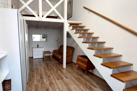 Kiadó Lakás 4025 Debrecen , Debrecen, Piac utcán azonnal költözhető lakás kiadó