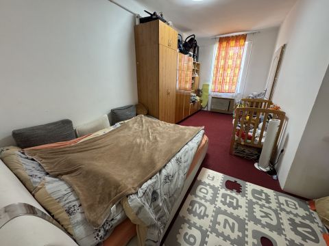 Eladó Lakás 2119 Pécel 