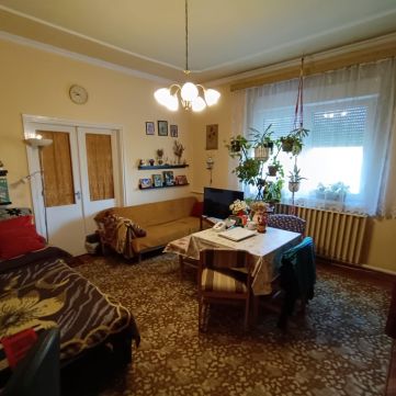 Eladó Ház 6044 Kecskemét Hetényegyházán családi ház eladó nagy telekkel !