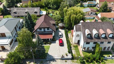 Eladó Ház 8621 Zamárdi , Befektetőknek,nagycsaládosoknak!!!
