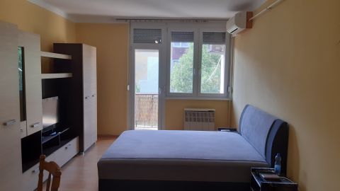 Kiadó Lakás 5100 Jászberény , Városközponti