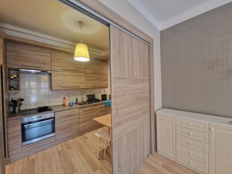 Eladó Lakás 1111 Budapest 11. kerület , LÁGYMÁNYOS-EGYETEMVÁROS VÁROSRÉSZEN 4 SZOBÁS ERKÉLYES LAKÁS
