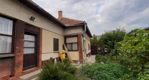 Eladó Ház 5451 Öcsöd , Öcsöd központ